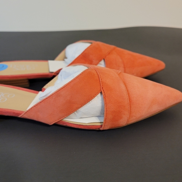 NWOT Franco sarto Nita Suede Pointed Toe Silp On Mules 7.5 - Picture 3 of 11